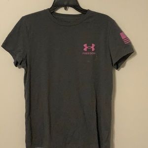 Women’s Under Armour T-shirt